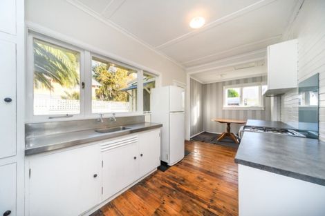 Photo of property in 22 Ngaio Street, West End, Palmerston North, 4412