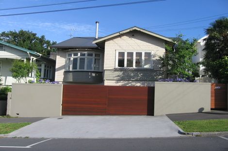 Photo of property in 5 West End Road, Herne Bay, Auckland, 1022