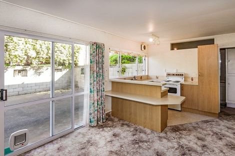 Photo of property in 100 Puketapu Road, Taradale, Napier, 4112