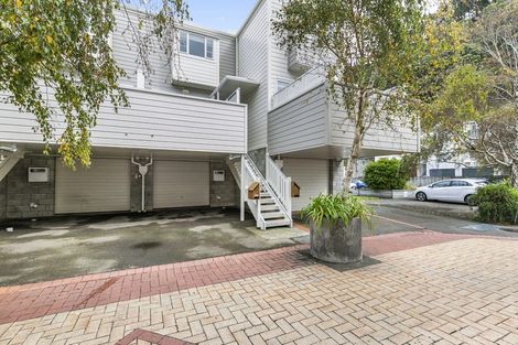 Photo of property in 43 Little George Street, Thorndon, Wellington, 6011