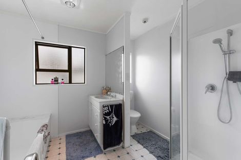 Photo of property in 43 Stevenson Road, Clarks Beach, 2122