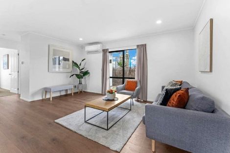 Photo of property in 3/17 Neta Grove, Henderson, Auckland, 0612