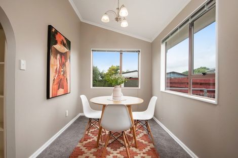 Photo of property in 23 Palliser Place, Milson, Palmerston North, 4414