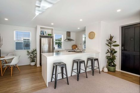 Photo of property in 1/26 Devon Street, Sydenham, Christchurch, 8023