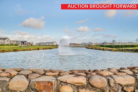 Photo of property in 6 Pickaberry Avenue, Karaka, Papakura, 2113