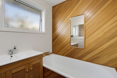 Photo of property in 35 Woodgrove Avenue, North New Brighton, Christchurch, 8083