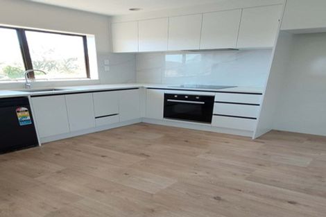 Photo of property in 10/114a Pakuranga Road, Pakuranga, Auckland, 2010