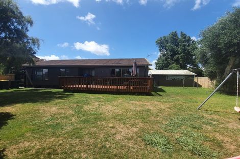 Photo of property in 9 Kirrama Place, Conifer Grove, Takanini, 2112