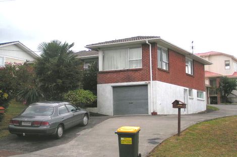 Photo of property in 1/23 Lyttelton Avenue, Forrest Hill, Auckland, 0620