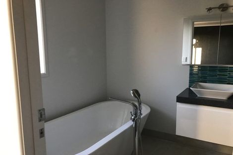 Photo of property in 7 Alpha Close, Wanaka, 9305