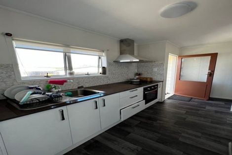 Photo of property in 14 Rangataua Place, Manurewa, Auckland, 2102