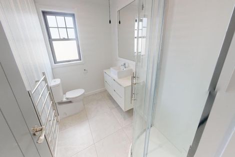 Photo of property in 3 Colombo Street, Palmerston North, 4410