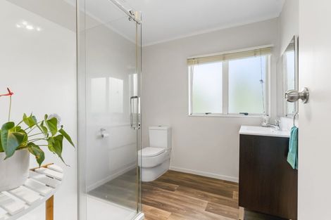 Photo of property in 1/13 Perendale Close, Somerville, Auckland, 2014