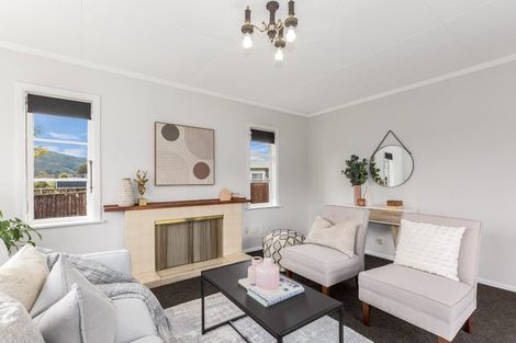 Photo of property in 130 Wainuiomata Road, Wainuiomata, Lower Hutt, 5014