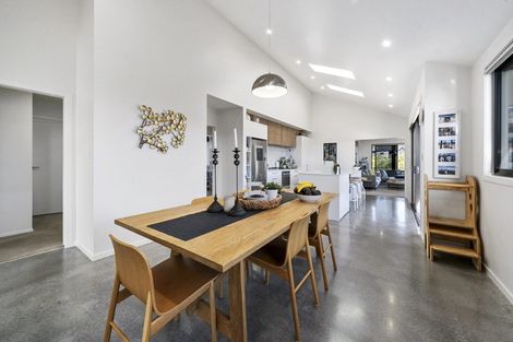 Photo of property in 2/31 Links Drive, Waiwhakaiho, New Plymouth, 4312