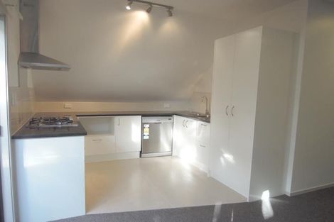 Photo of property in 7 Laurina Road, Sunnynook, Auckland, 0620