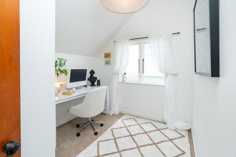 Photo of property in 2 Ascot Street, Thorndon, Wellington, 6011