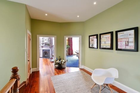 Photo of property in 67 Austin Street, Mount Victoria, Wellington, 6011