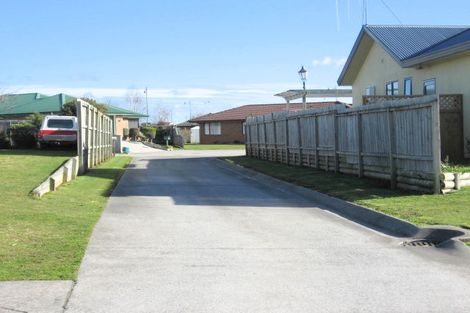 Photo of property in 13 Sandhurst Place, Nawton, Hamilton, 3200