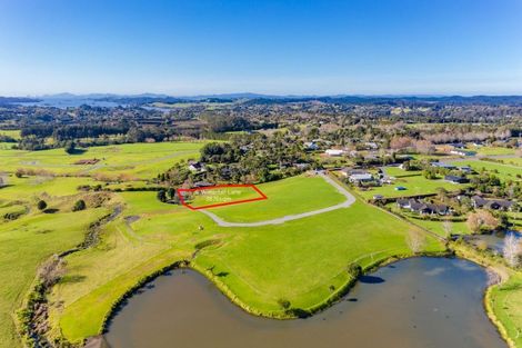 Photo of property in 8 Waterfall Lane, Kerikeri, 0230