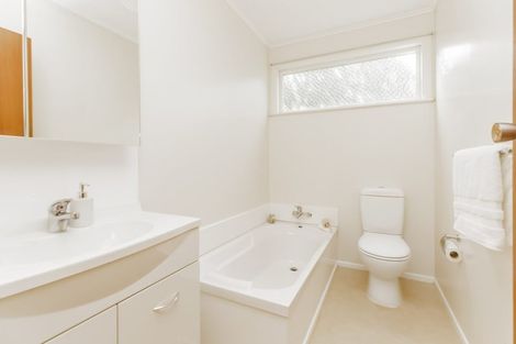 Photo of property in 7 Kau Kau Way, Ngaio, Wellington, 6035