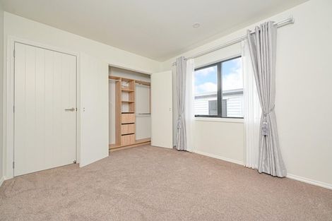 Photo of property in 17 Lane Road, Weymouth, Auckland, 2103