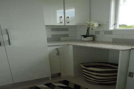 Photo of property in 14 Ferndown Avenue, Papatoetoe, Auckland, 2025