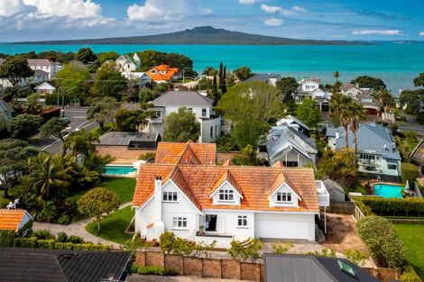 Photo of property in 1 Ascot Avenue, Narrow Neck, Auckland, 0624