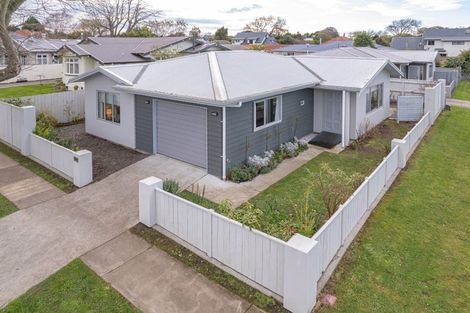 Photo of property in 58 Oakland Avenue, Saint Johns Hill, Whanganui, 4500