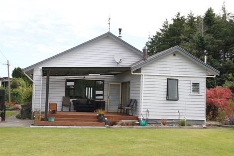 Photo of property in 5 Mcvicar Street, Tuatapere, 9620