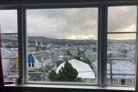 Photo of property in 77 Austin Street, Mount Victoria, Wellington, 6011