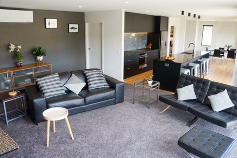 Photo of property in 16 Sarges Way, Lake Hawea, Wanaka, 9382