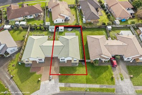 Photo of property in 11 Fernbrook Close, Burswood, Auckland, 2013