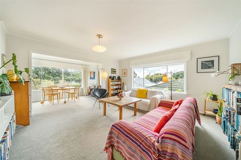Photo of property in 93 Oroua Street, Eastbourne, Lower Hutt, 5013