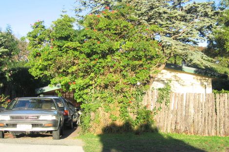 Photo of property in 4 Martin Road, Paraparaumu Beach, Paraparaumu, 5032