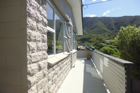 Photo of property in 50 Scotland Street, Picton, 7220