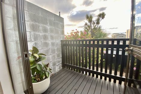 Photo of property in 2/67 Saint Albans Street, St Albans, Christchurch, 8014