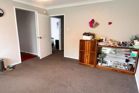 Photo of property in 5a Westgrove Avenue, Avonhead, Christchurch, 8042