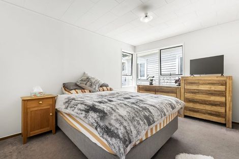 Photo of property in 4 Spinella Drive, Bayview, Auckland, 0629