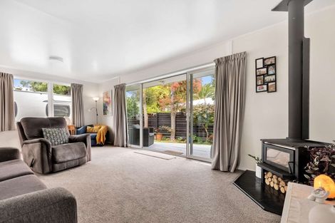 Photo of property in 55 Welcome Bay Road, Welcome Bay, Tauranga, 3112