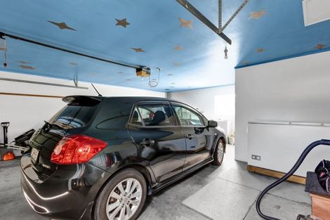 Photo of property in 22 Princess Street, Waitara, 4320