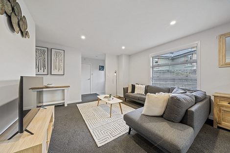 Photo of property in 5b Ryan Grove, Tawa, Wellington, 5028