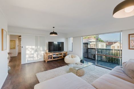 Photo of property in 7 Livet Place, Papakowhai, Porirua, 5024