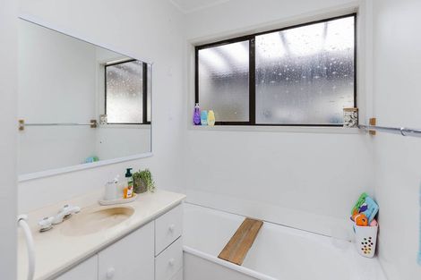 Photo of property in 69 Pohutukawa Drive, Pukete, Hamilton, 3200