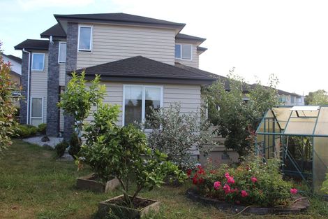 Photo of property in 9 Keating Rise, Northcross, Auckland, 0632