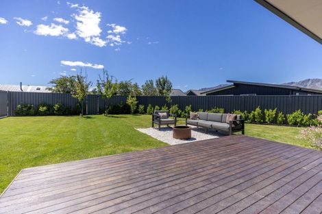 Photo of property in 14 Teal Place, Lake Hawea, Wanaka, 9382