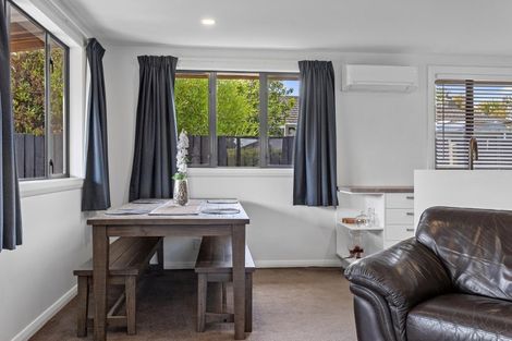 Photo of property in 5 Gilbert Street, Amberley, 7410