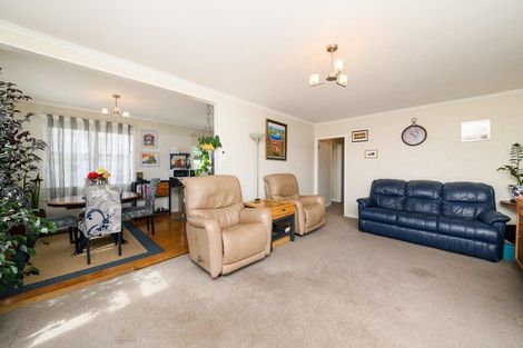 Photo of property in 76 Alexandra Street, Marton, 4710