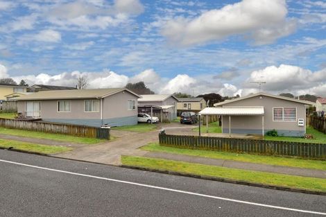 Photo of property in 1/136 Shifnal Drive, Randwick Park, Auckland, 2105