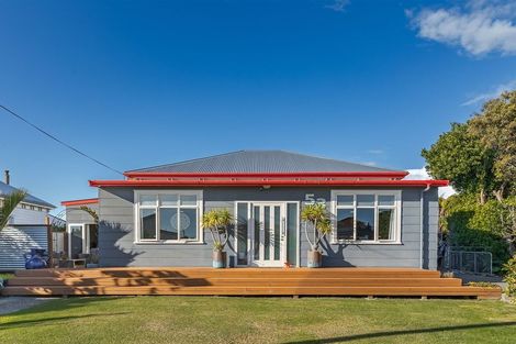 Photo of property in 53 Queen Street, Westport, 7825